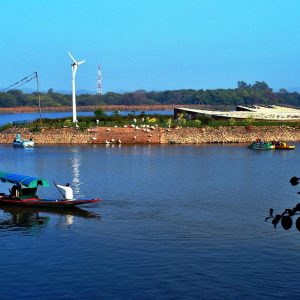 famous lake in chandigarh